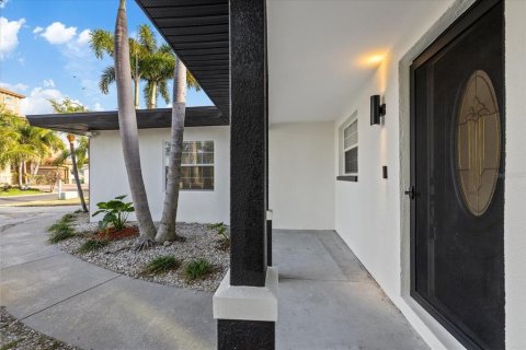 Villa ou maison à vendre à Palm Harbor, Floride: 3 chambres, 152.08 m2 № 1719142 - photo 10