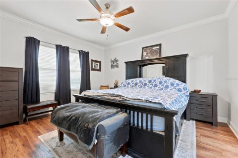 House in High Springs, Florida 4 bedrooms, 166.02 sq.m. № 2204241 - photo 11