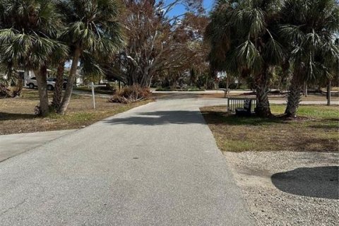 Terreno en venta en Placida, Florida № 1843846 - foto 6