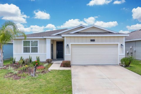 Villa ou maison à Kissimmee, Floride 4 chambres, 196.49 m2 № 2345496