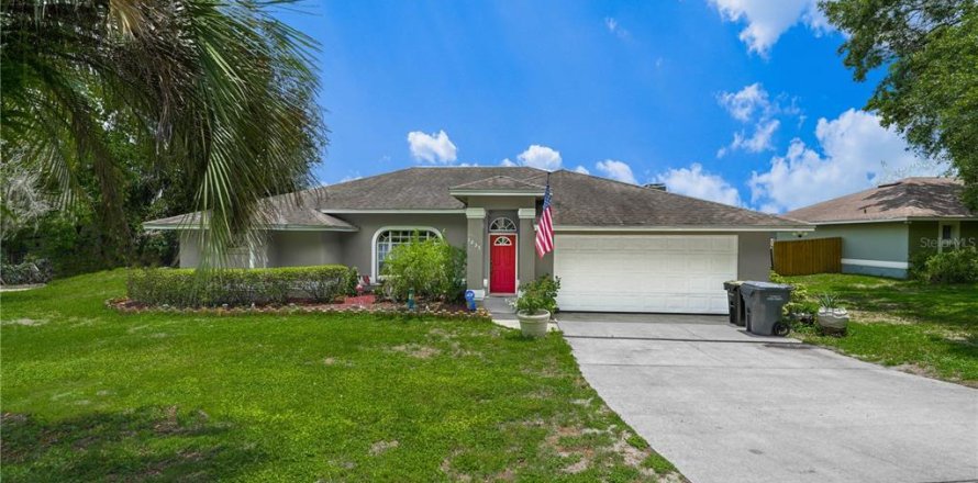 House in Lakeland, Florida 3 bedrooms, 213.49 sq.m. № 1286089