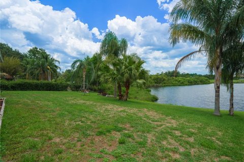 House in Lakeland, Florida 3 bedrooms, 213.49 sq.m. № 1286089 - photo 5
