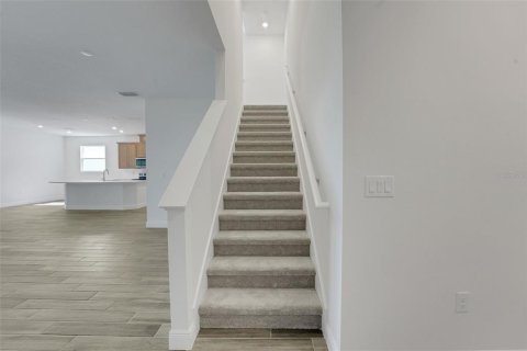 Casa en venta en Land O' Lakes, Florida, 4 dormitorios, 287.9 m2 № 2209100 - foto 29
