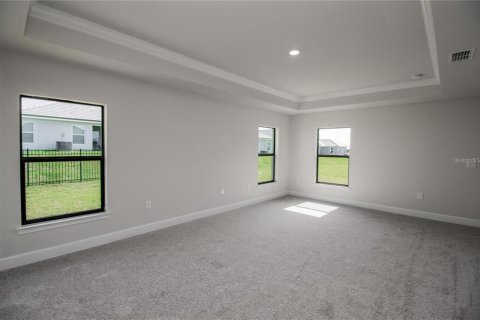 House in Auburndale, Florida 3 bedrooms, 183.02 sq.m. № 1527004 - photo 15