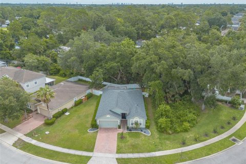 House in Port Orange, Florida 4 bedrooms, 174.1 sq.m. № 2148147 - photo 4
