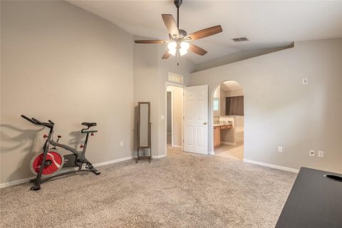 House in Port Orange, Florida 4 bedrooms, 174.1 sq.m. № 2148147 - photo 12