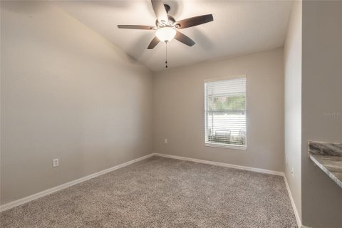 House in Port Orange, Florida 4 bedrooms, 174.1 sq.m. № 2148147 - photo 20