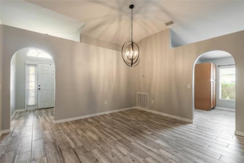 House in Port Orange, Florida 4 bedrooms, 174.1 sq.m. № 2148147 - photo 7