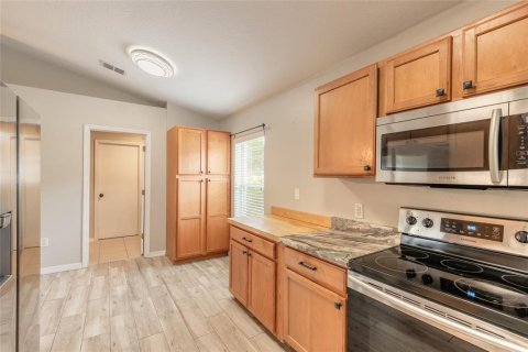 House in Port Orange, Florida 4 bedrooms, 174.1 sq.m. № 2148147 - photo 30