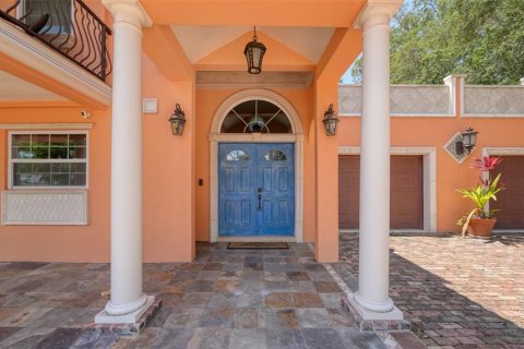 House in Sarasota, Florida 3 bedrooms, 261.43 sq.m. № 252598 - photo 5