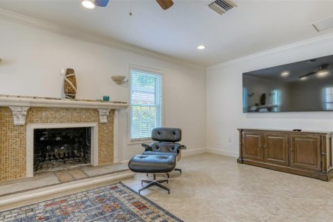 House in Sarasota, Florida 3 bedrooms, 261.43 sq.m. № 252598 - photo 13