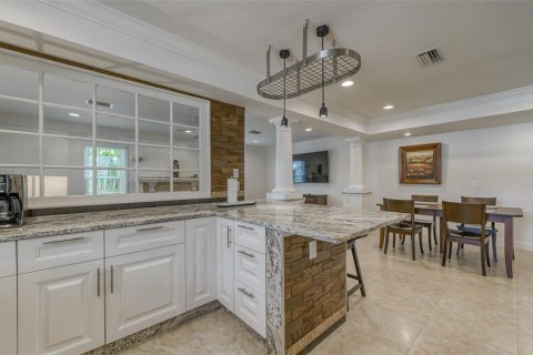 House in Sarasota, Florida 3 bedrooms, 261.43 sq.m. № 252598 - photo 20