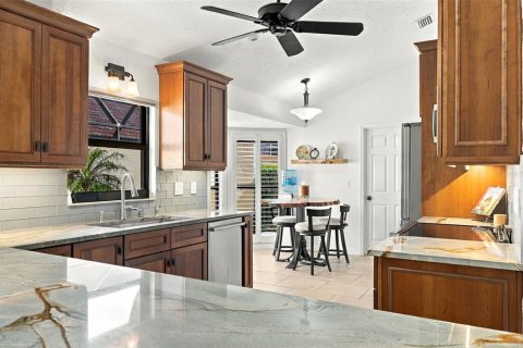 Casa en venta en Sarasota, Florida, 3 dormitorios, 184.78 m2 № 2386110 - foto 25