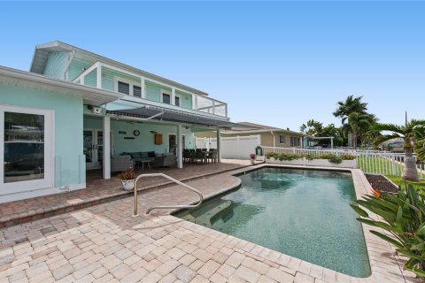 Villa ou maison à vendre à Madeira Beach, Floride: 3 chambres, 203.83 m2 № 2398821 - photo 9