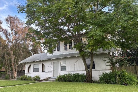 Immobilier commercial à Winter Haven, Floride 4 chambres, 348.66 m2 № 2227783