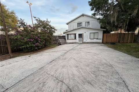 Immobilier commercial à vendre à Winter Haven, Floride: 4 chambres, 348.66 m2 № 2227783 - photo 4