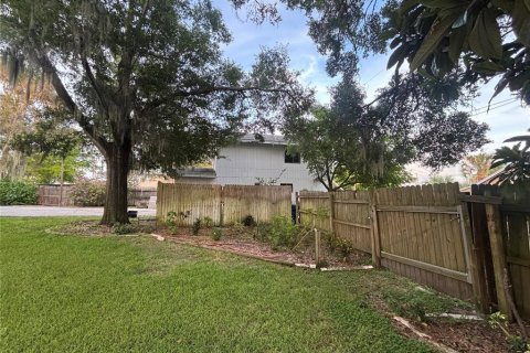 Immobilier commercial à vendre à Winter Haven, Floride: 4 chambres, 348.66 m2 № 2227783 - photo 5