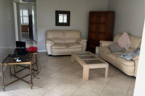 Condo in Boca Raton, Florida, 2 bedrooms  № 1987811 - photo 3