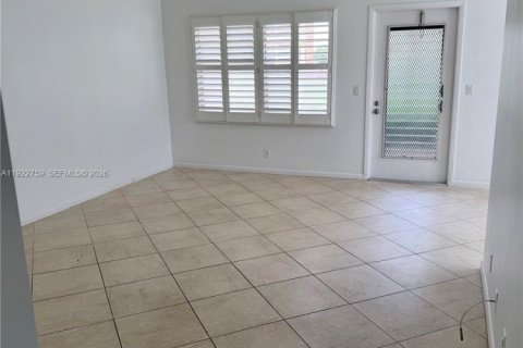Condo in Boca Raton, Florida, 2 bedrooms  № 1987811 - photo 10