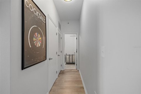 Купить кондоминиум в Сент-Питерсберг, Флорида 7 комнат, 121.61м2, № 1648305 - фото 29