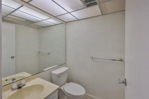 Condo in Sun City Center, Florida, 1 bedroom  № 1643400 - photo 18