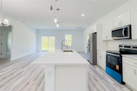 House in Ocala, Florida 4 bedrooms, 173.26 sq.m. № 1805150 - photo 11