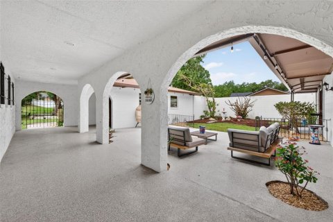 Casa en venta en Altamonte Springs, Florida, 4 dormitorios, 214.79 m2 № 2144566 - foto 12