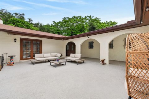 Casa en venta en Altamonte Springs, Florida, 4 dormitorios, 214.79 m2 № 2144566 - foto 16