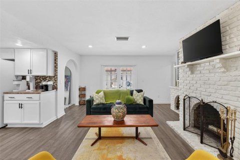 Casa en venta en Altamonte Springs, Florida, 4 dormitorios, 214.79 m2 № 2144566 - foto 20