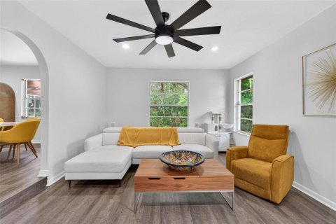Casa en venta en Altamonte Springs, Florida, 4 dormitorios, 214.79 m2 № 2144566 - foto 29