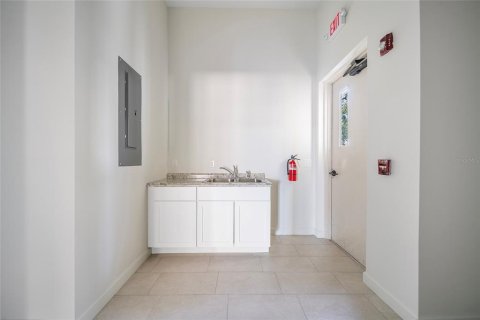 Propiedad comercial en venta en Osprey, Florida, 214.98 m2 № 1767259 - foto 18