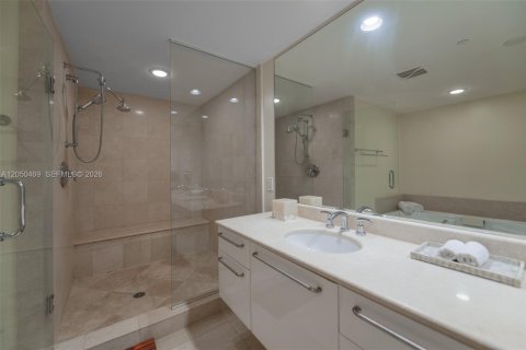 Copropriété à louer à Hollywood, Floride: 2 chambres, 161 m2 № 2252551 - photo 21