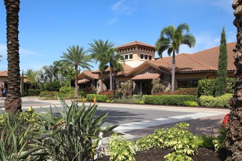 Condo in Bradenton, Florida, 2 bedrooms  № 1908680 - photo 29