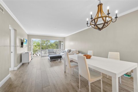 Купить кондоминиум в Форт-Лодердейл, Флорида 2 спальни, 92.9м2, № 1976339 - фото 7