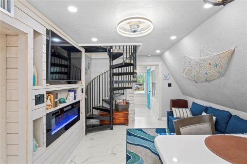 Villa ou maison à vendre à Floral City, Floride: 2 chambres, 83.98 m2 № 2425326 - photo 11
