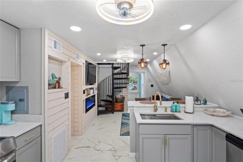 Villa ou maison à vendre à Floral City, Floride: 2 chambres, 83.98 m2 № 2425326 - photo 8