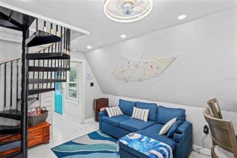 Villa ou maison à vendre à Floral City, Floride: 2 chambres, 83.98 m2 № 2425326 - photo 10