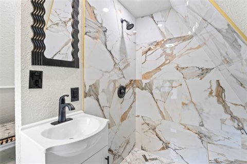 Villa ou maison à vendre à Floral City, Floride: 2 chambres, 83.98 m2 № 2425326 - photo 28