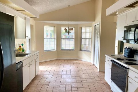 House in Daytona Beach, Florida 3 bedrooms, 210.61 sq.m. № 1338552 - photo 24
