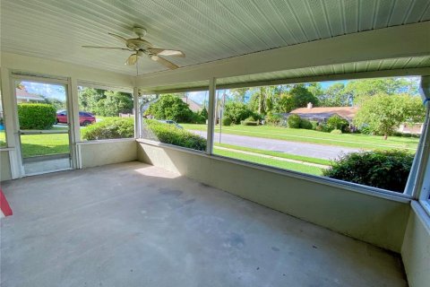 House in Daytona Beach, Florida 3 bedrooms, 210.61 sq.m. № 1338552 - photo 20