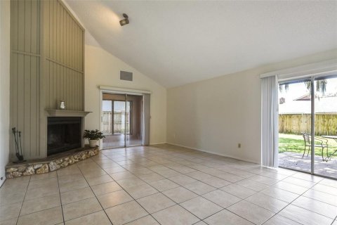Casa en venta en Casselberry, Florida, 3 dormitorios, 130.06 m2 № 1907360 - foto 2
