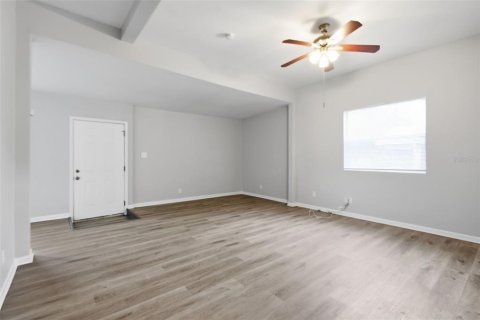 Villa ou maison à vendre à Tampa, Floride: 3 chambres, 112.32 m2 № 2209979 - photo 17