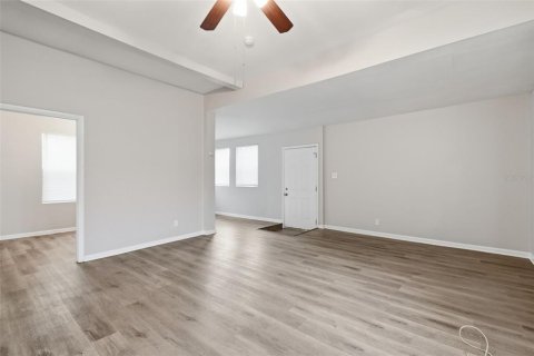 Villa ou maison à vendre à Tampa, Floride: 3 chambres, 112.32 m2 № 2209979 - photo 16