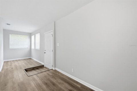 Villa ou maison à vendre à Tampa, Floride: 3 chambres, 112.32 m2 № 2209979 - photo 14