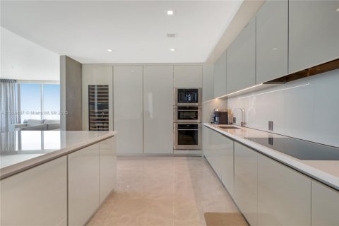 Copropriété à vendre à Sunny Isles Beach, Floride: 4 chambres, 293.29 m2 № 2336932 - photo 4