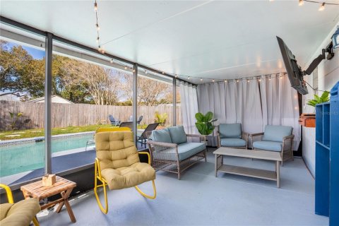 House in Kissimmee, Florida 3 bedrooms, 118.17 sq.m. № 1592987 - photo 5