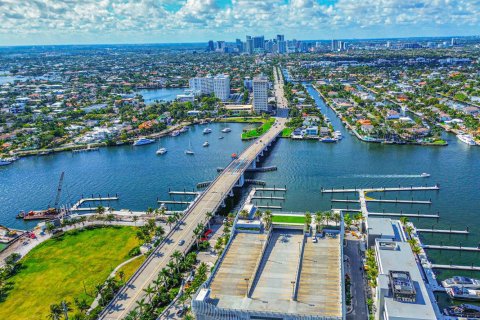 Condominio en venta en Fort Lauderdale, Florida, 2 dormitorios, 70.23 m2 № 2180562 - foto 27