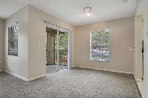 Condo in Palm Harbor, Florida, 2 bedrooms  № 2097487 - photo 6