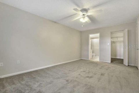 Condo in Palm Harbor, Florida, 2 bedrooms  № 2097487 - photo 12
