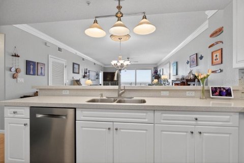Copropriété à vendre à Palm Coast, Floride: 2 chambres, 129.88 m2 № 2096475 - photo 9